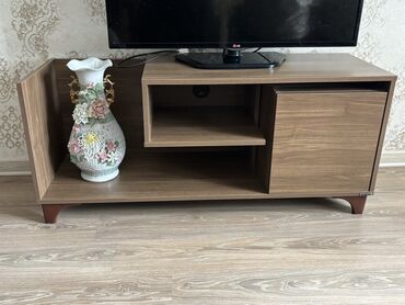 тв тюнер для телевизора: Yeni, Düz TV altlığı, Polkalı, Laminat, Türkiyə