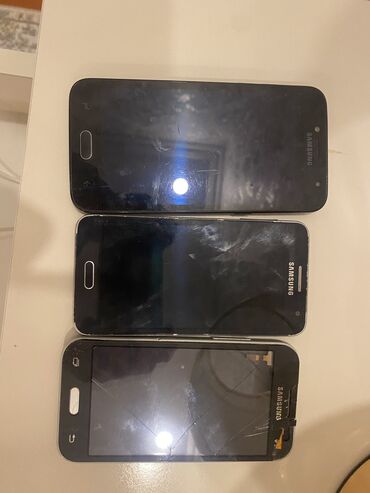 Информатика: Samsung Galaxy A3 2017, 4 ГБ, цвет - Белый, Кнопочный, Сенсорный, Отпечаток пальца