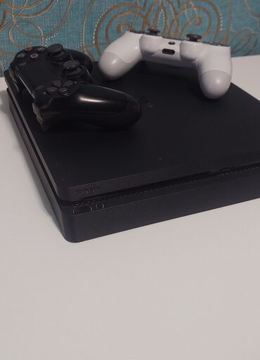 playstation 5 nece manatdir: Adı: PlayStation 4 slim, 500 GB Tam komplekt, konsol əla vəziyyətdə