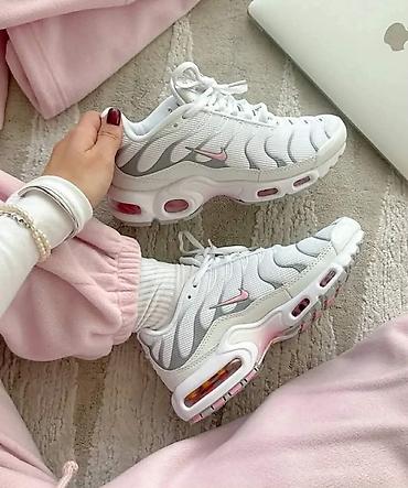 decathlon papuce: Nike Air Max Tuned (TN) patike – ženska silueta - Gornjište — 1
