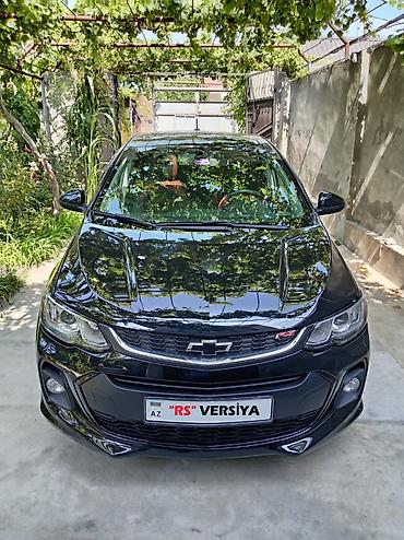 4 ayaq: Chevrolet Aveo: 1.4 l | 2017 il 92500 km Hetçbek — 1