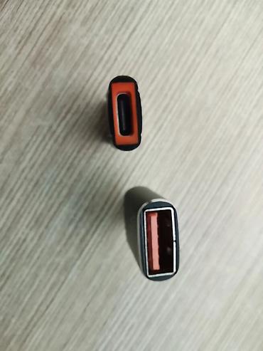 kontakt notebook: USB-A ↔ USB‑C Güc Adapterləri (10A, 240W MAX) Kompakt çevricilər: - — 6