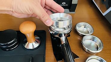 Qəhvə maşınları: Qəhvə maşını Nuova simonelli, Yarımavtomat, Su qabı ilə, İşlənmiş — 11