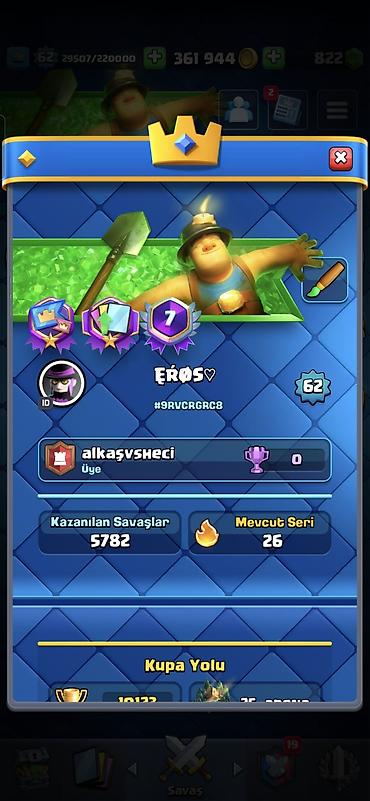 Bayram kostyumları: İki hesab bir yerdə satılır Brawl stars və Clash Royale -da lalafo.az — 9 Bayram kostyumları: İki hesab bir yerdə satılır Brawl stars və Clash Royale — 9