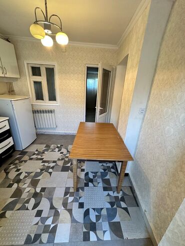 Uzunmüddətli kirayə evlər: 25 kv. m, 1 otaqlı, Kombi, Qaz, İşıq — 5