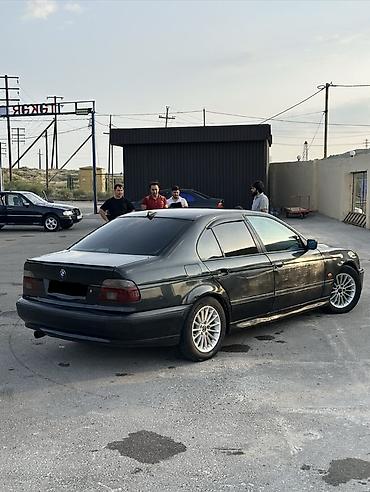 kardanlar: BMW 5 Series E39 sedan Yngul xercleri var xoddanib surulur dizel — 2