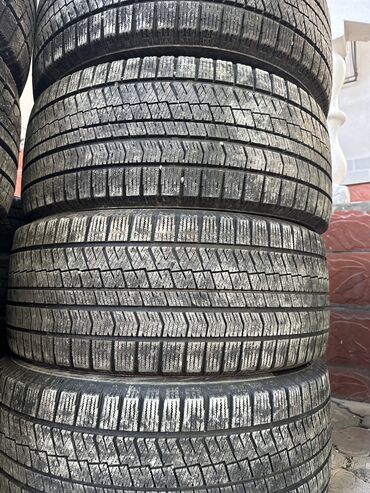 Шины: Шины 245 / 50 / R 18, Зима, Б/у, Комплект, Легковые, Bridgestone