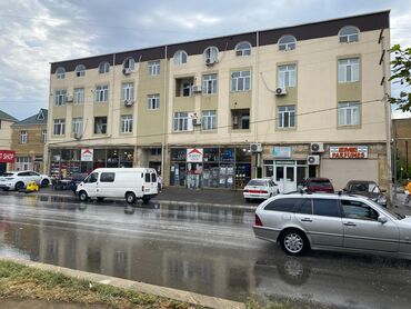 4 комнатные квартиры: Kupca.Xirdalanda Humanitar kollecin yani.Rahat shopun