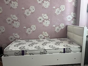baza benefit: Ağ rəngli tək nəfərlik çarpayı və döşək dəsti - Ölçü: təxmini 90x200 — 3