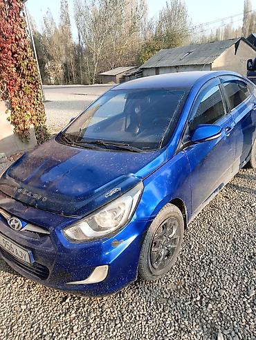 кел кел: Hyundai Solaris: 2012 г., 1.4 л, Кол менен иштөөчү, Бензин, Седан — 3