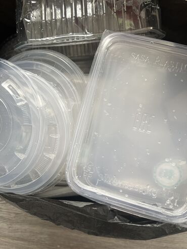 тарелки белые: Пищевой контейнер, цвет - Белый, Самовывоз