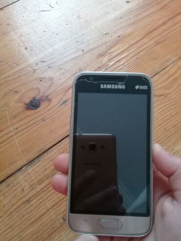 телефон флай 188: Samsung цвет - Белый