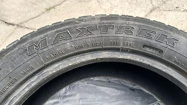 ms 16rs: Шины 185 / 60 / R 15, Зима, Б/у, Комплект, Maxtrek — 2