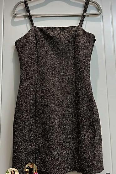 Dəstlər, kostyumlar: Məhsul: Qadın geyimləri və mebel 1) Parıltılı iki hissəli dəst - — 6