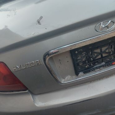 Другие автозапчасти: Hyundai Sonata 2002 жыл 
2 литр автомат коробка 
Мотор заводской газ — 18