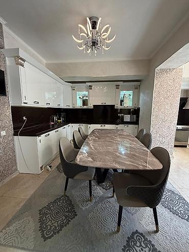 квартира цокольный этаж: 🔥 Сдаётся 4-комнатная квартира в Асанбае! 🏡 📍 Рядом с рестораном — 5