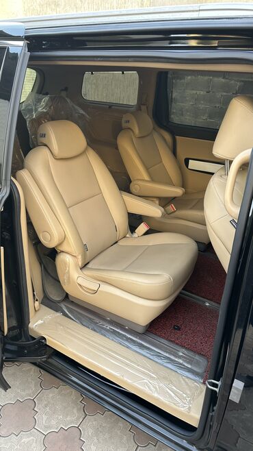 Kia: Kia Carnival: 2019 г., 2.2 л, Автомат, Дизель, Минивэн — 12