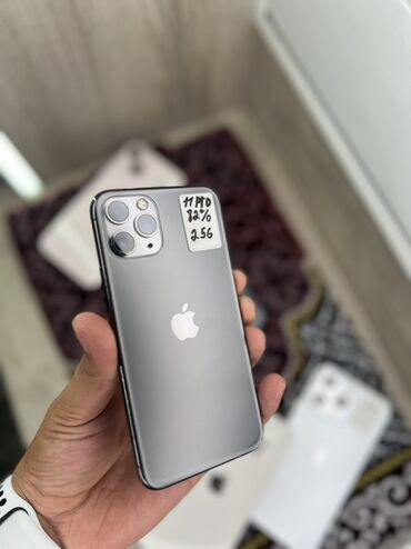 продаю айфон 12 про: IPhone 11 Pro, 256 ГБ, Space Gray
