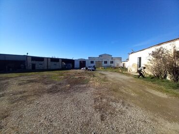 Kommersiya daşınmaz əmlakının satışı: TƏCİLİİİİ!!!Kupça (çıxarış) var Bütün tikililər 40 sotun içindədir — 8