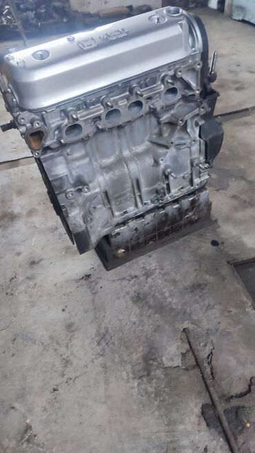 Двигатели, моторы и ГБЦ: Бензиновый мотор Honda 1995 г., 2.2 л, Б/у, Оригинал, Япония