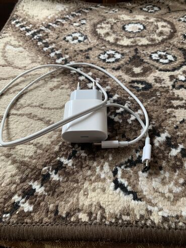 internet kabel cat6: Adapter Apple, 20 Vt, İşlənmiş