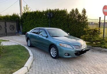 тойота 45: Toyota Camry: 2010 г., 2.5 л, Автомат, Газ, Седан