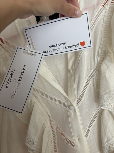 Köynək və bluzalar: SAGAZA MARKASI 56 azn alınıb 30 azn satılır yenıdır 42 razmer ketan -da lalafo.az — 4 Köynək və bluzalar: SAGAZA MARKASI 56 azn alınıb 30 azn satılır yenıdır 42 razmer ketan — 4