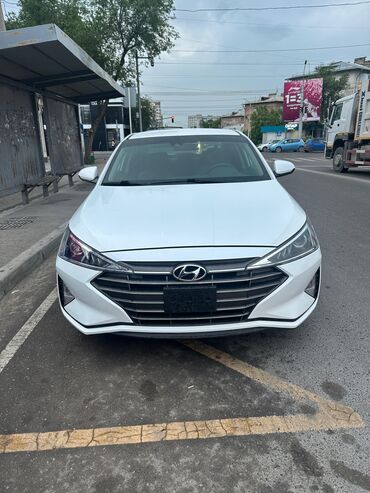 hyundai центр: Hyundai Elantra: 2020 г., 2 л, Типтроник, Бензин, Седан