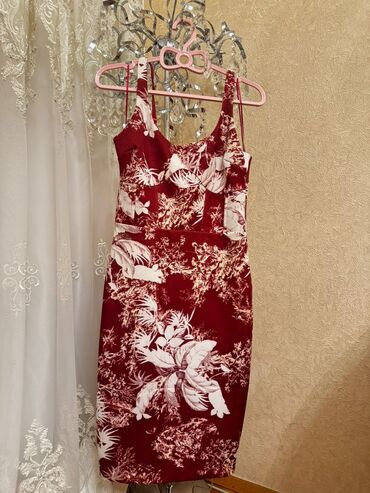 Ziyafət donları: Kokteyl donu, Midi, Guess, M (EU 38)