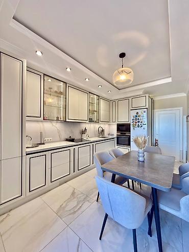 Продажа квартир: 4 комнаты, 156 м², 10 этаж — 9