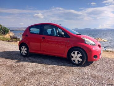 Toyota Aygo: 1 l. | 2009 έ. Χάτσμπακ