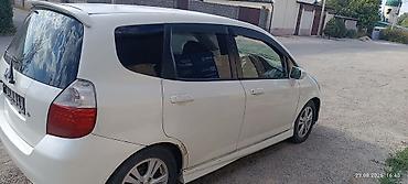 обшивки фит: Honda Fit: 2003 г., 1.3 л, Вариатор, Хэтчбэк — 4