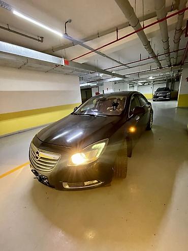 Opel: Opel Insignia: 2 l | 2010 il 369000 km Sedan — 1