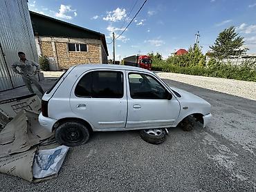 nisan march: Nissan Micra: 1995 г., 1.3 л, Механика, Бензин, Хэтчбэк — 2