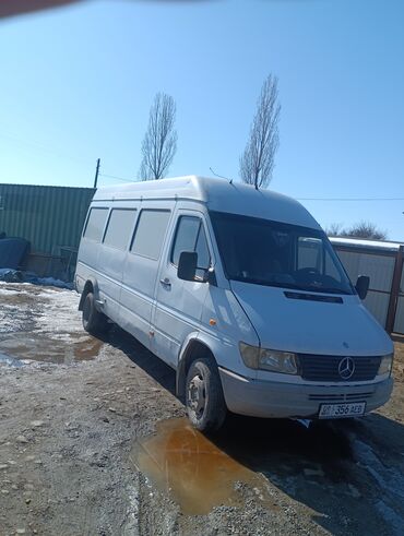 Mercedes-Benz Sprinter: 1997 г., 2.9 л, Механика, Дизель, Фургон