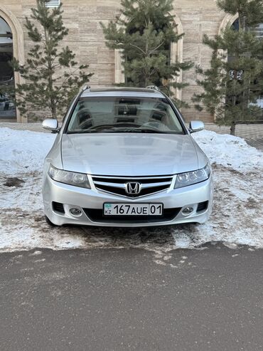 Honda Accord: 2004 г., 2.4 л, Автомат, Бензин, Универсал