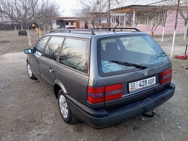 талас пасат: Volkswagen Passat: 1995 г., 1.8 л, Механика, Бензин, Универсал