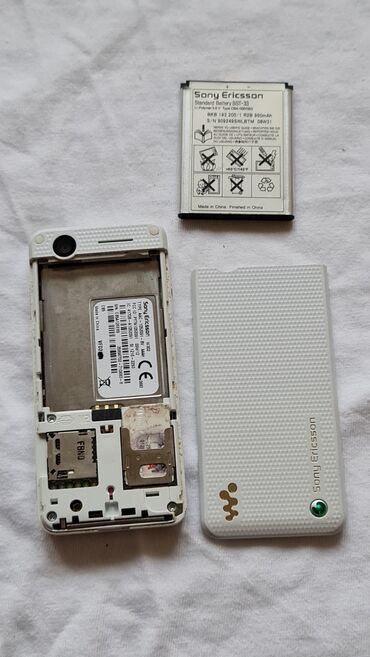 Ostali mobilni telefoni: Kolekcija starih mobilnih telefona – razni brendovi i modeli - — 23