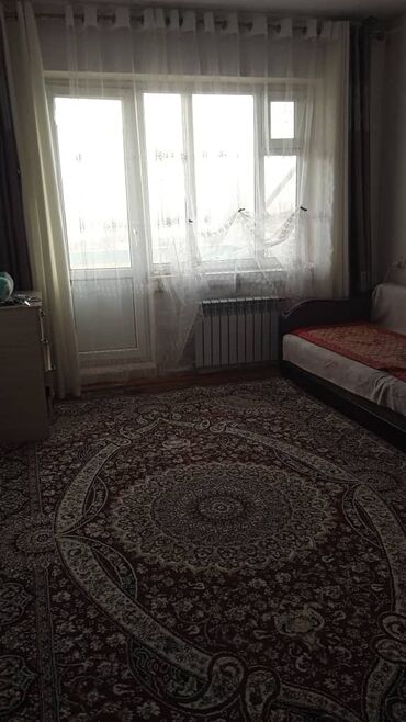 куплю квартиру в балыкчы: 3 комнаты, 69 м², 105 серия, 4 этаж