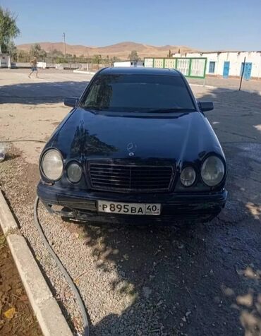 отдам не дорого: Mercedes-Benz 220: 1995 г., 2 л, Механика, Бензин, Седан