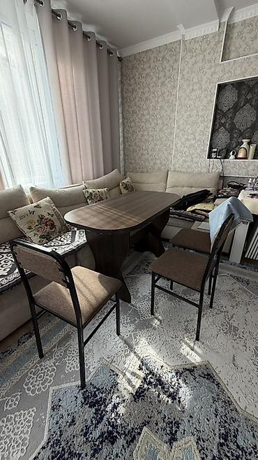 кухонная мебел бу: Кухонный стол + 4 стула. В хорошем состоянии. Б/у — 2