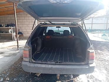 Volkswagen: Volkswagen Passat Variant: 1990 г., 1.8 л, Ручные, Бензин, Универсал — 7