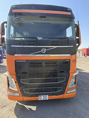 моторист трактор: Тягач, Volvo, 2014 г., Тентованный — 7