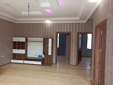 bakı həyət evi: 3 комнаты, 85 м², Нет кредита, Свежий ремонт