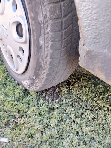 Volkswagen: Volkswagen Passat: 1991 г., 1.8 л, Механика, Бензин, Седан at lalafo.kg — 10 Volkswagen: Volkswagen Passat: 1991 г., 1.8 л, Механика, Бензин, Седан — 10