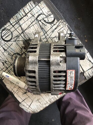 Motor üçün digər detallar: Avtomobil üçün ehtiyat hissələri paketi Tərkib: - Qaz paylayıcı — 19