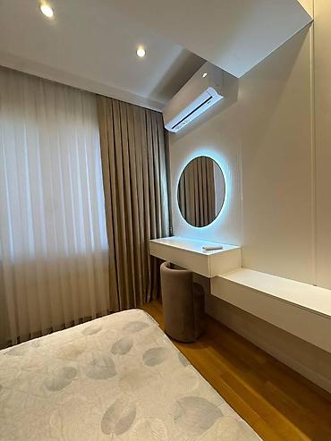 110: İcarəyə verilir 3 otaqlı yeni tikili 110 m², 28 May m. Kateqoriya — 4