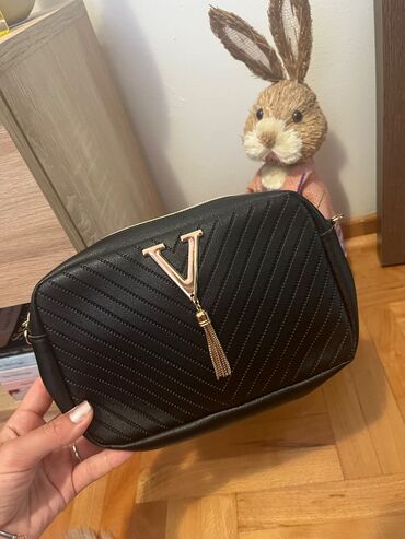 teddy kaput h: Kozna torba niva 800 din
