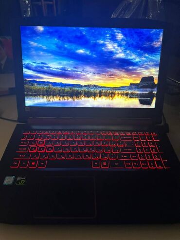 acer nitro: Intel Core i7, 16 GB, 15.6 "