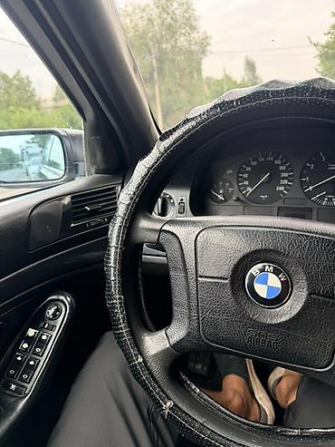 книга ваз: BMW 5 series: 1997 г., 2.5 л, Механика, Бензин, Седан — 6